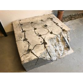 BETONAMIT® 5 kg vreča – Neeksplozivno raztezno sredstvo, idealno za varno in učinkovito rušenje skal, betona in armiranega betona. Popolna izbira za manjše projekte 10